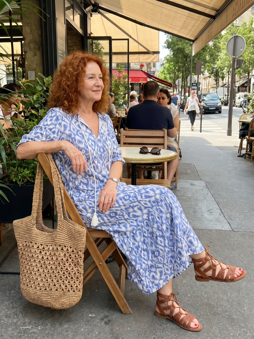 Ottoline™ | Vestido Midi Estampado con Cuello Anudado y Pompones