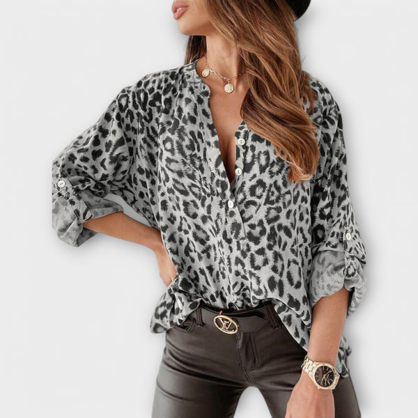 Lara - Blusa moderna con estampado de leopardo