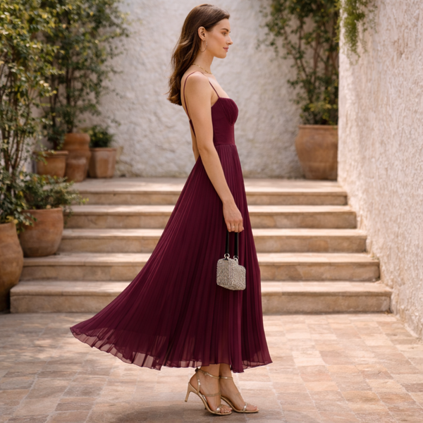 Vestido Ruby™ | Movimiento y elegancia en tono vino
