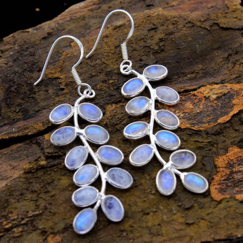 Boucles d'oreilles Sophistiquées avec Pierre de Lune