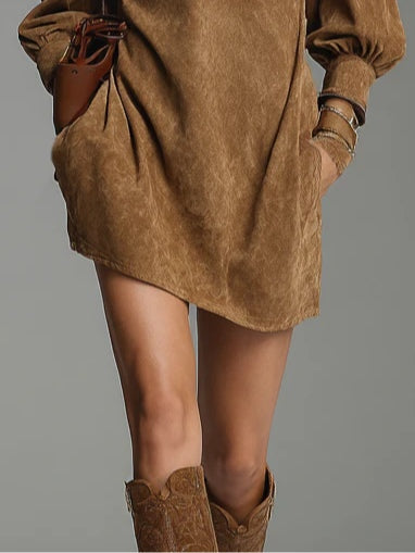 Silvia™ | Vestido Amplio Efecto Ante con Cremallera y Cuello Alto