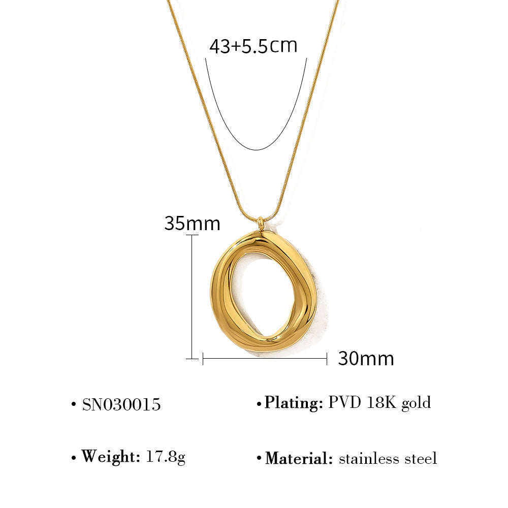 Collier Ovale Doré en Or Plaqué