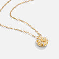 Collier avec Pendentif en Coquillage en Cristal