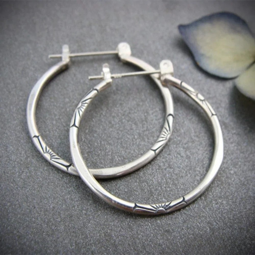 Pendientes Argolla Clásicos en Plata