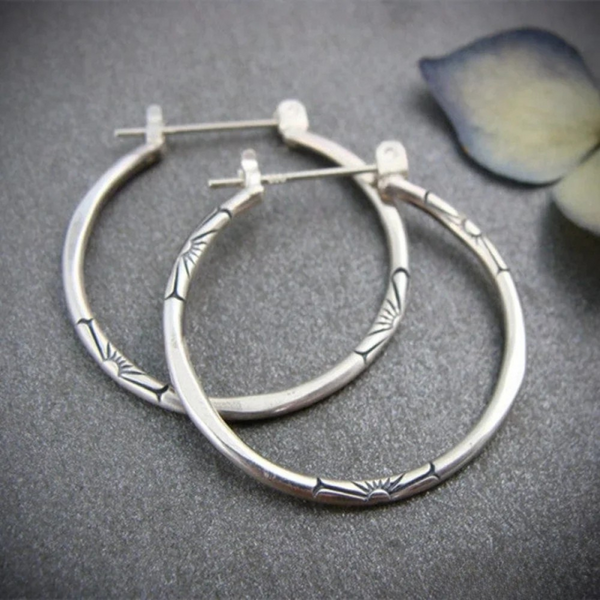 Pendientes Argolla Clásicos en Plata
