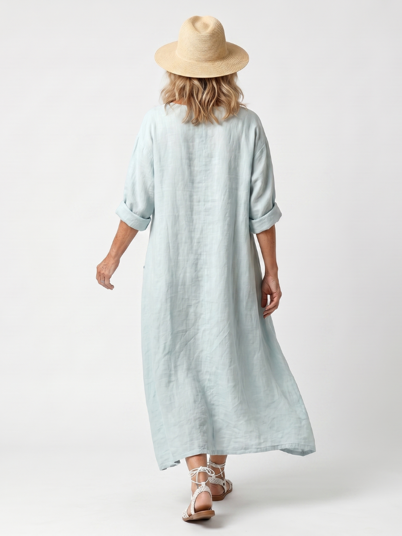 Kassiani™ | Vestido Midi Oversize con Panel Bordado Ornamental y Bolsillos