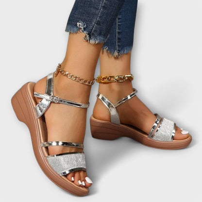 Blanca™ – Sandalia Crystal Comfort