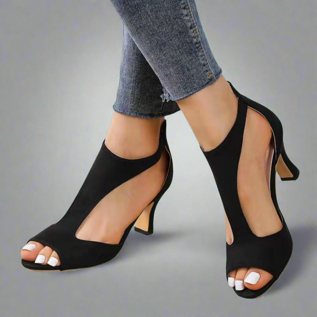 Blanca™ - Sandalias elegantes y cómodas con tacón sofisticado
