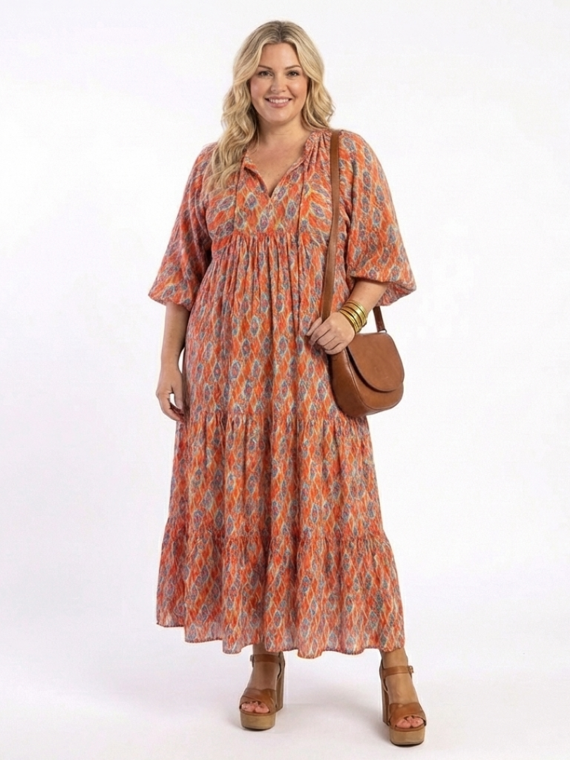 Amara™ | Vestido Midi Geométrico con Cuello en V y Volantes
