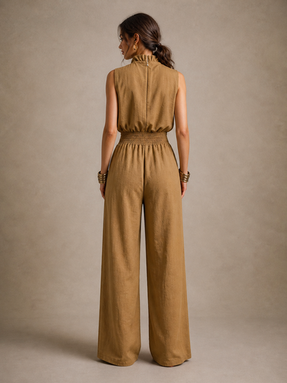 Carmen™ | Mono color camel con cuello alto anudado y pantalón de pierna ancha