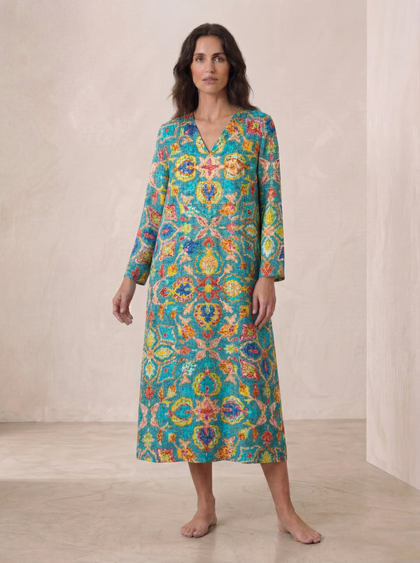 Vestido de verano estampado favorecedor