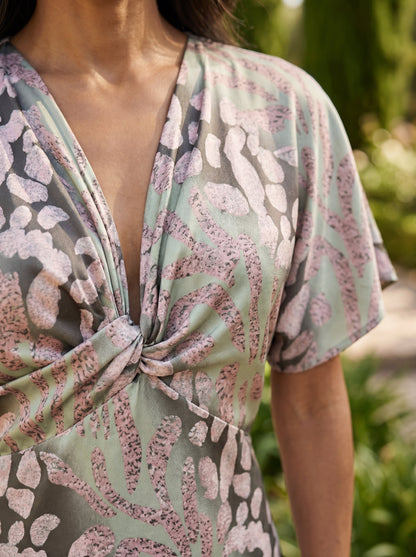Vestido Elegante Arrayán en Tejido Exclusivo