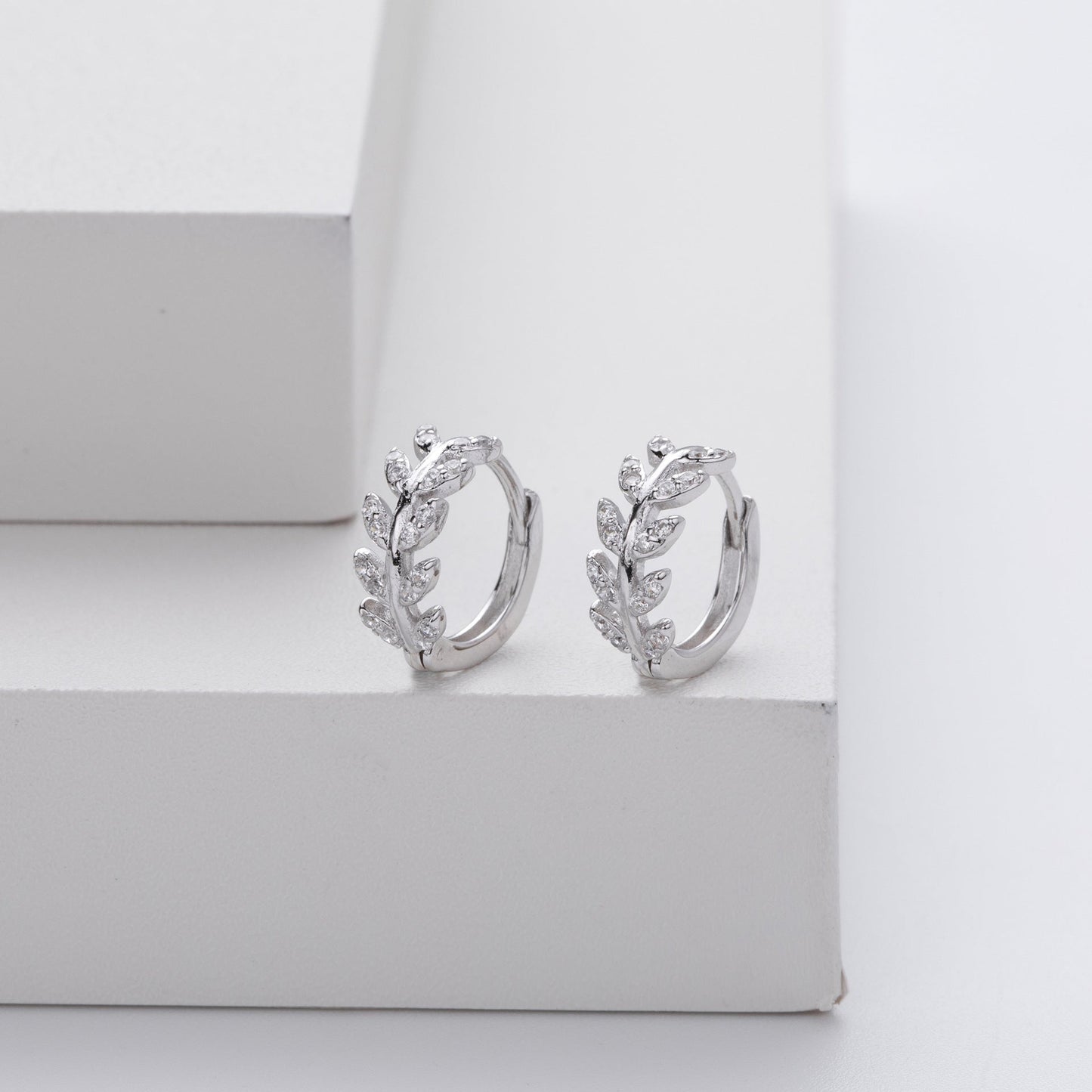 Boucles d'oreilles en argent en forme de feuille