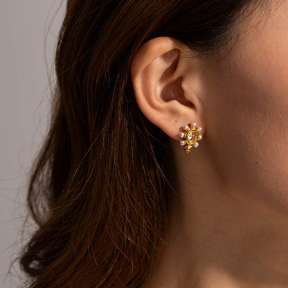 Boucles d'Oreilles Sophistiquées en Or avec Perle