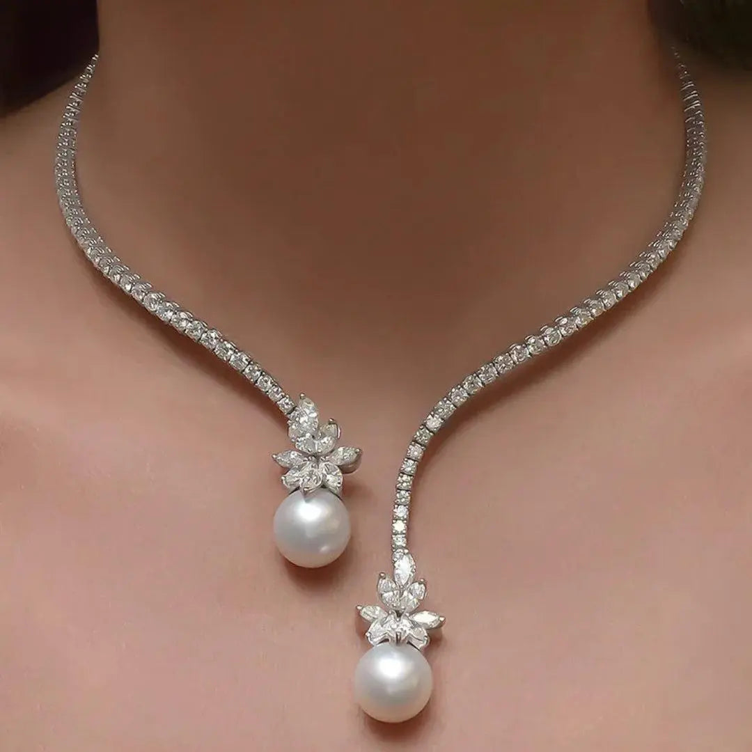 Collier élégant brillant avec perles en argent sterling