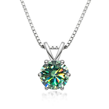 Collier Solitaire Élégant avec Moissanite