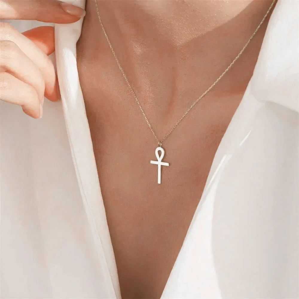 Collier avec Pendentif Ankh Doré