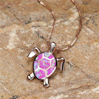 Collier Pendentif Tortue en Opale de Feu Verte Vintage