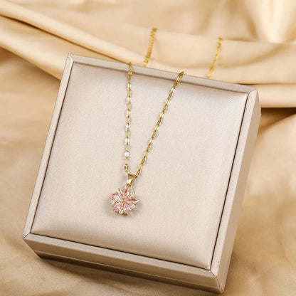Collier Sakura Rose Romantique en Acier Inoxydable