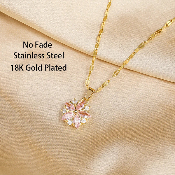 Collar Sakura Rosa Romántico en Acero Inoxidable