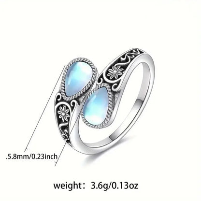 Bague Élégante avec Fleur en Pierre de Lune