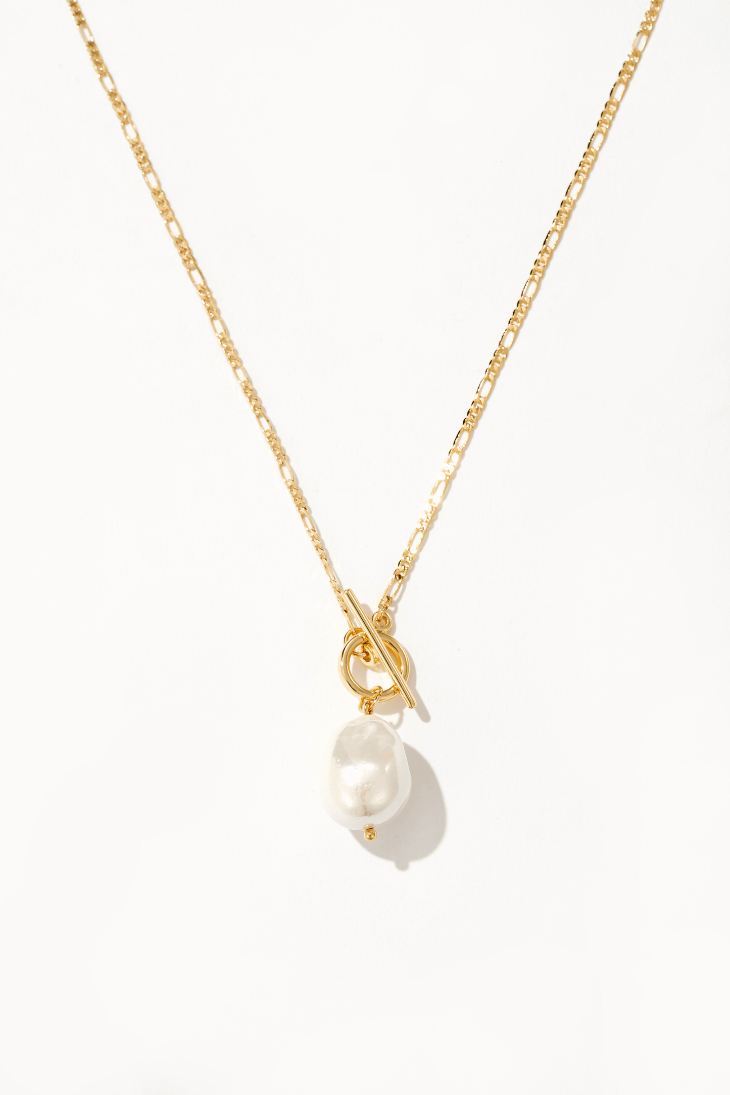 Collier Élégant avec Perle Dorée