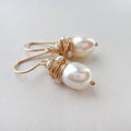 Boucles d'oreilles Vintage avec Perles et Fils Dorés