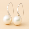 Boucles d'oreilles élégantes en goutte avec perles