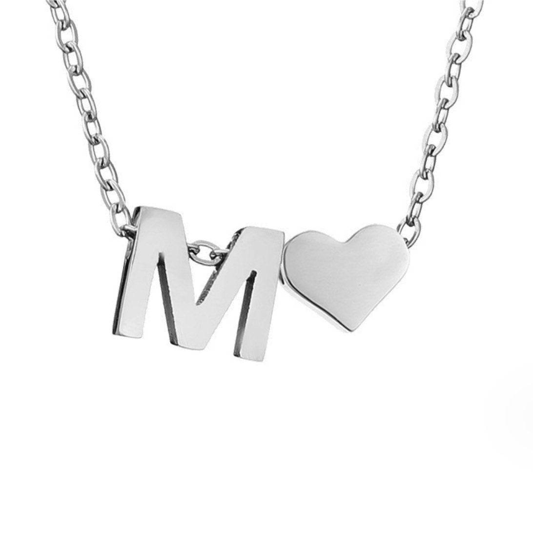Collier Initial Intemporel avec Pendentif en Cœur