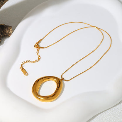 Collier Ovale Doré en Or Plaqué