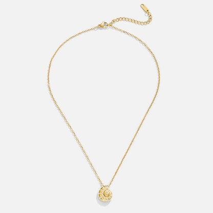 Collier avec Pendentif en Coquillage en Cristal