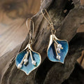 Boucles d'Oreilles Pendantes en Or et Bleu avec Perles